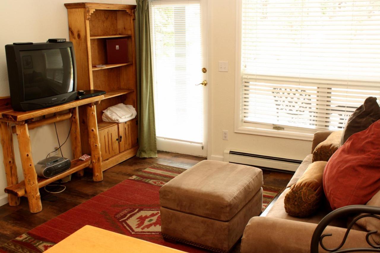 Pinecreek #I - 1 Bedroom - Close To Town - Shuttle To Slopes - Pool And Hot Tub Access Breckenridge Luaran gambar